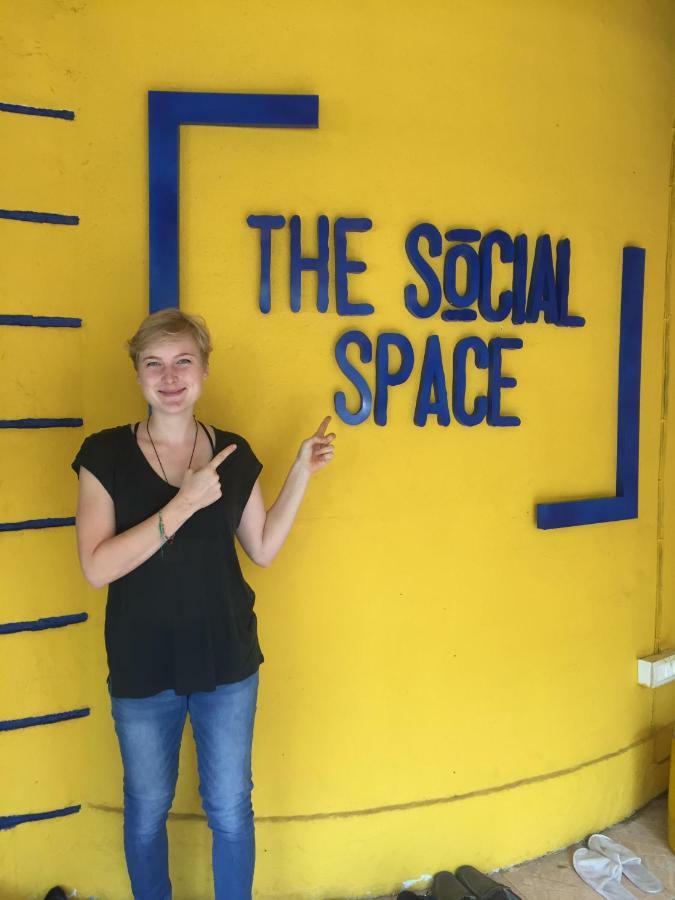 The Social Space Hostel Mumbai Exterior foto